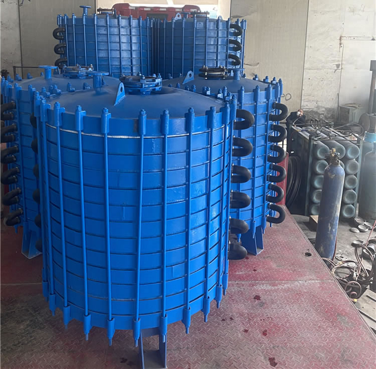 搪玻璃片式冷凝器